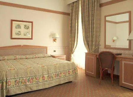 Grand Delle Terme Re Ferdinando 4*