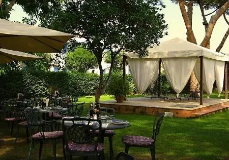 Grand Delle Terme Re Ferdinando Hotel 4*