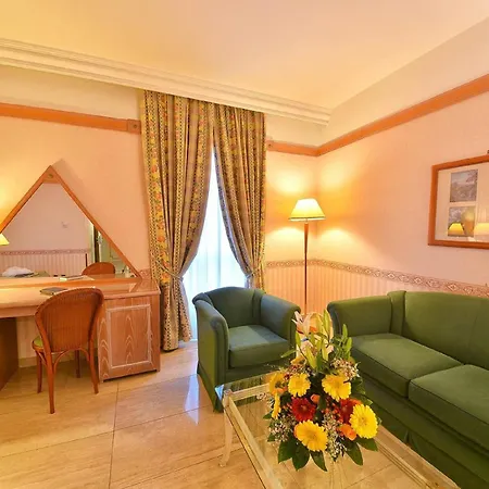 Grand Delle Terme Re Ferdinando Hotel