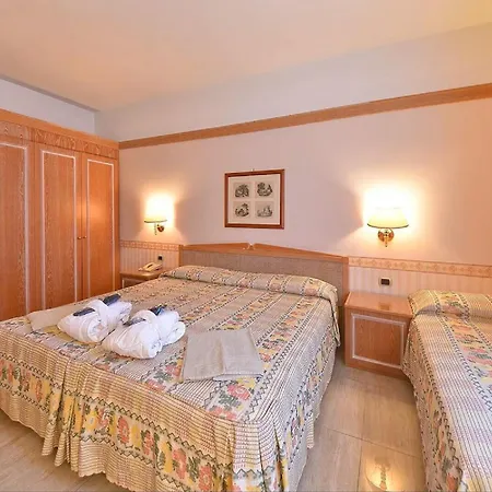Grand Delle Terme Re Ferdinando Hotel