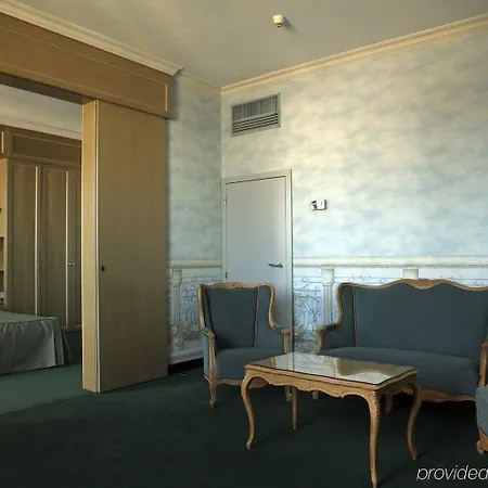 Grand Delle Terme Re Ferdinando Ischia