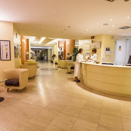 מלון Grand Delle Terme Re Ferdinando