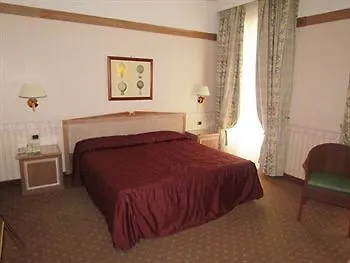 Grand Delle Terme Re Ferdinando 4* איסקיה